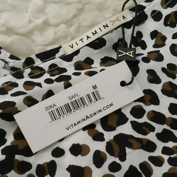 Vitamin A Cheetah Romper - Picture 4 of 9